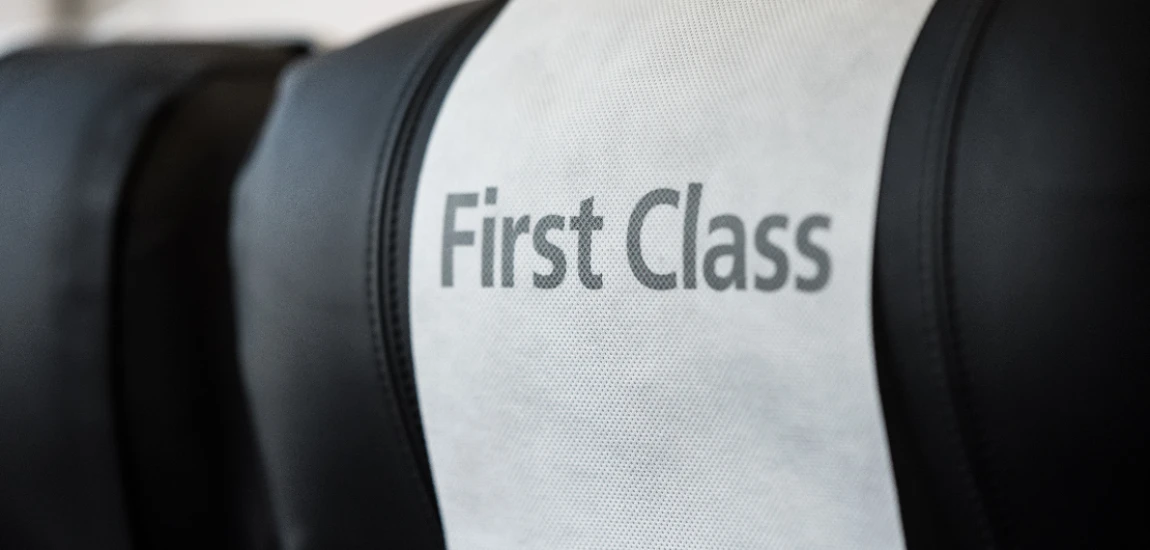 First Class Lounges vs. Cabins: Where's the Value?