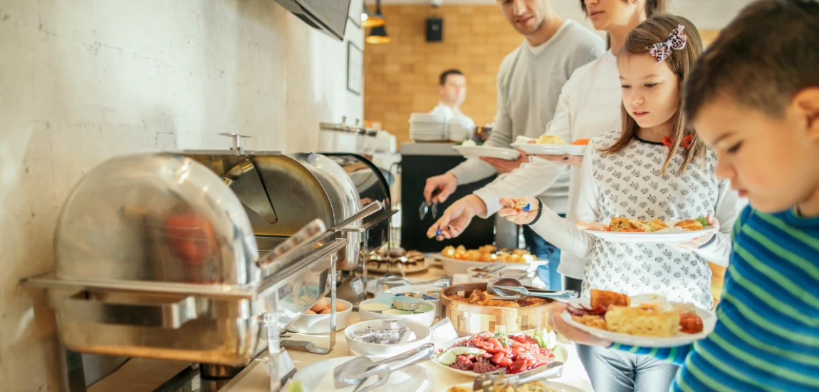 Top Extended Stay Hotels with On-Site Restaurants