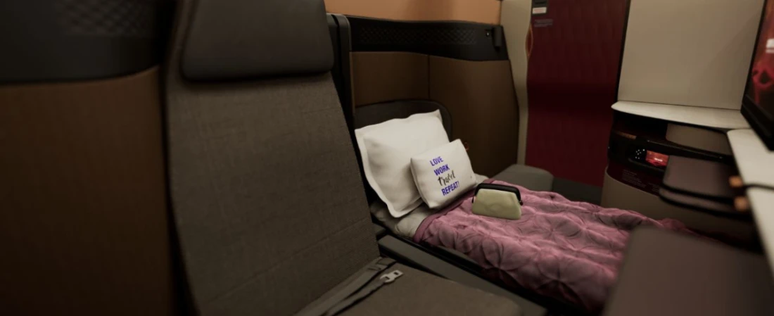 Best Business Class for Red-Eye Sleep: Ranked by Seat and Service