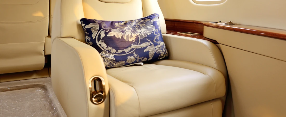 How to Spot a Lie-Flat Seat Before Booking (Without Guessing)