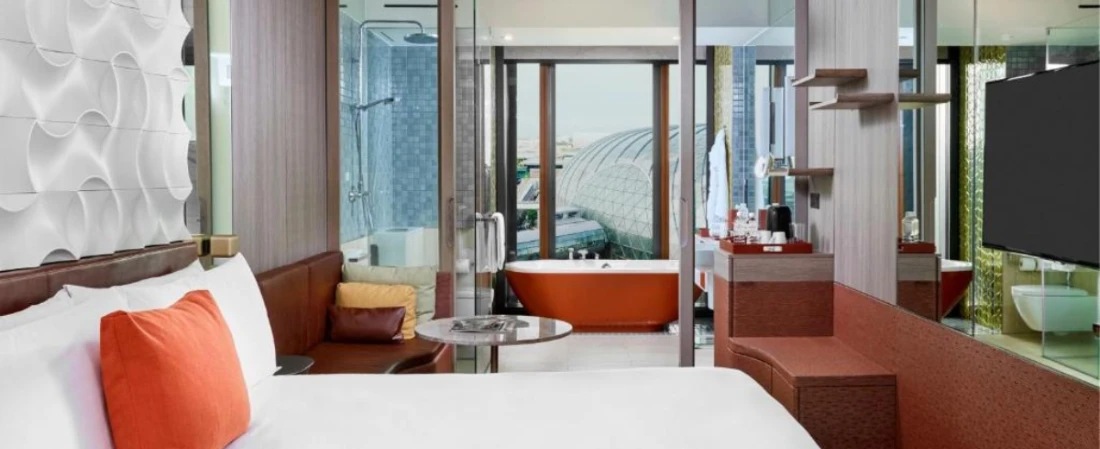 Crowne Plaza Changi: Review & Highlights