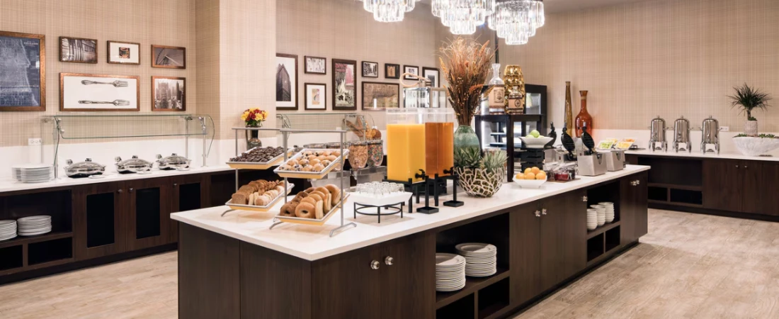 Top Extended Stay Hotels with On-Site Restaurants