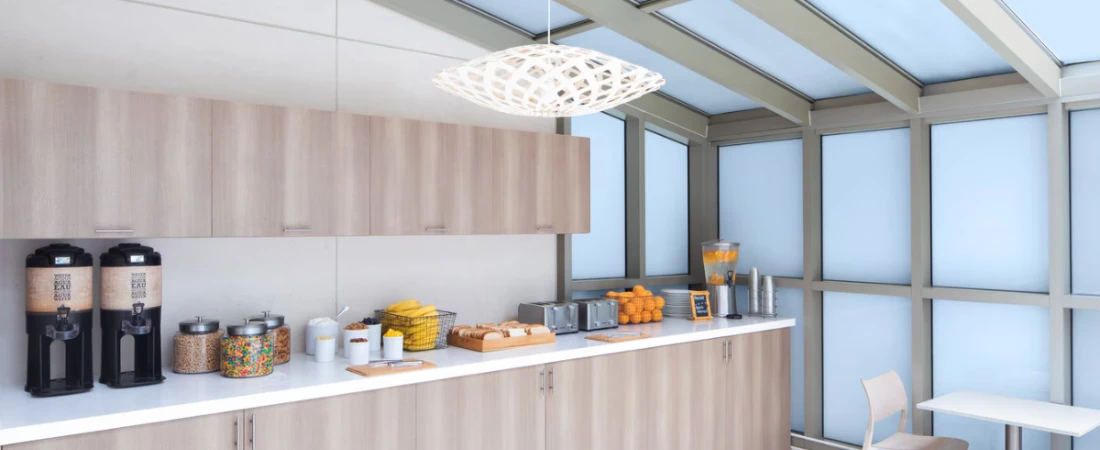 Top Extended Stay Hotels with On-Site Restaurants